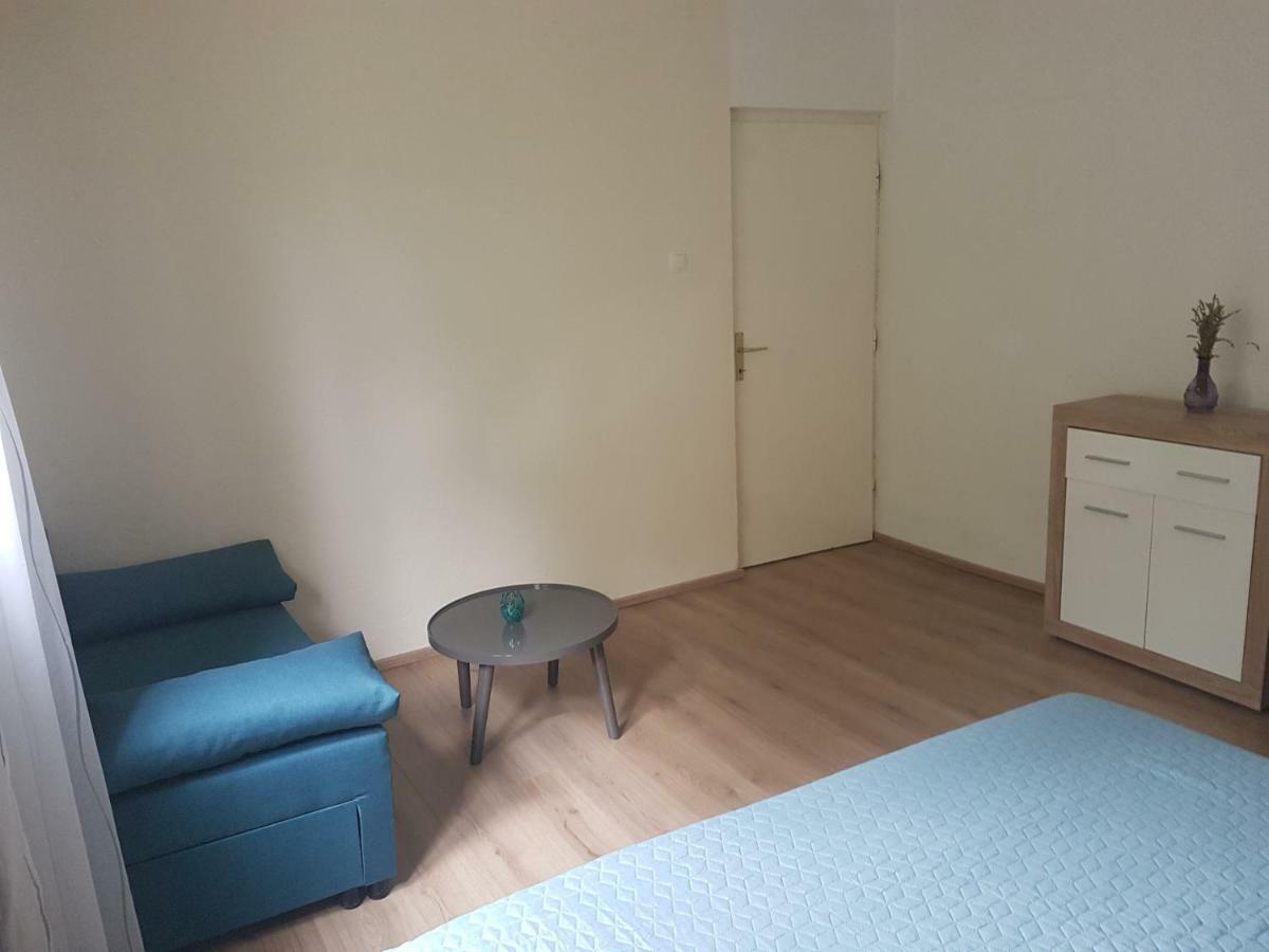 Apartment Drago Каштела Екстер'єр фото